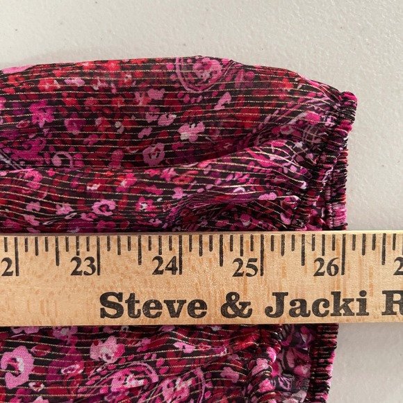 Torrid Women's Peplum Shirred Keyhole Smocked Blouse Sz 3X  Burgundy Paisley - Picture 13 of 16